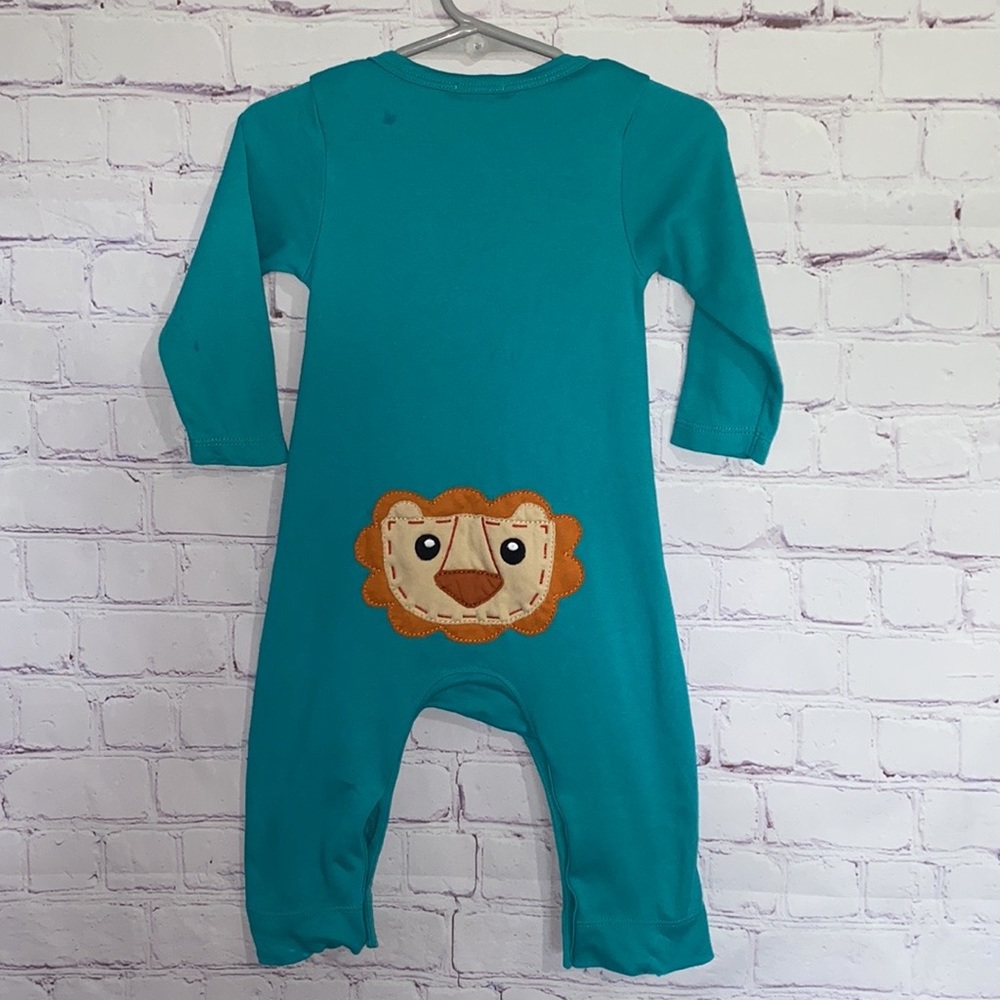 Lemon Loves Layette Size 6/12 Months